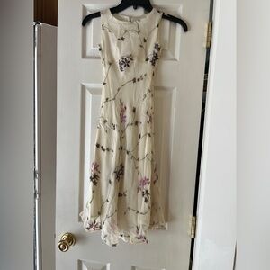 Little girl vintage y2k size 4 cream floral silk dress by Monkey wear.like new